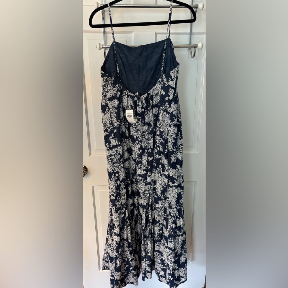 NWT Abercrombie & Fitch low back tiered maxi dress - Picture 6 of 9